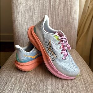 Women’s Hoka Mach 6